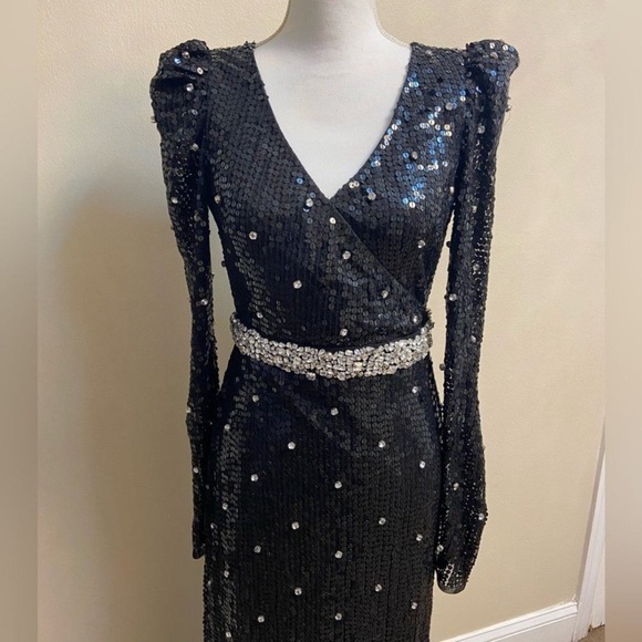 Mac Duggal Black Sequin Long-Sleeve V-Neck Gown with Rhinestone Waist Sz 4 New - Picture 4 of 12